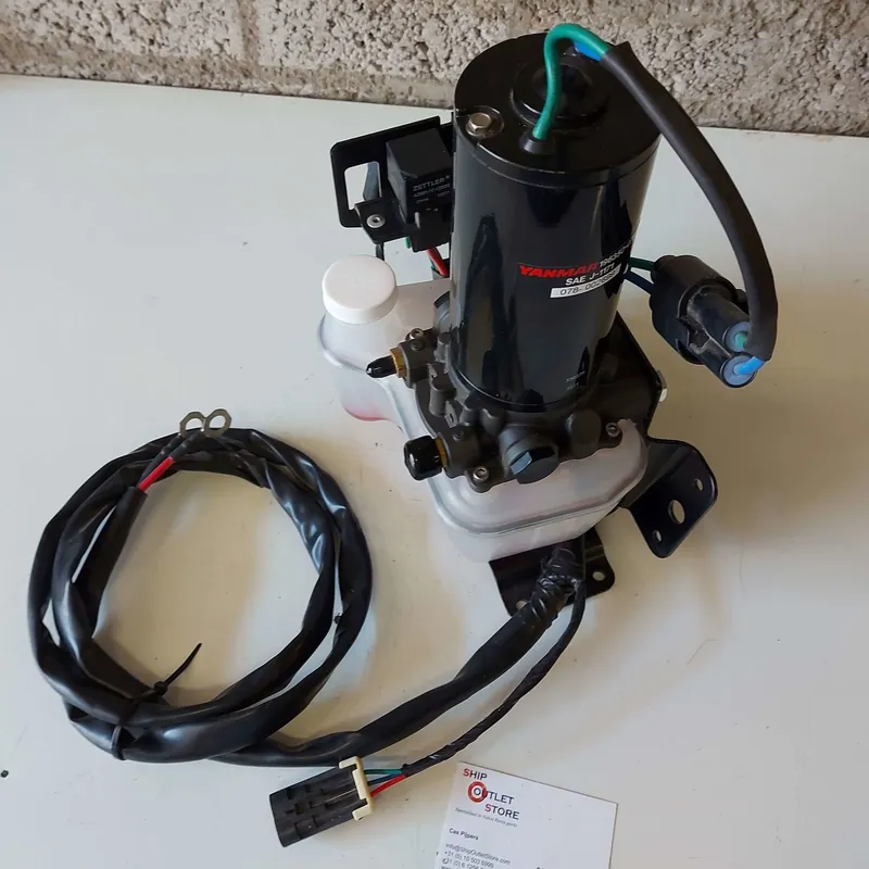 Trimmpumpe Yanmar 196350-07800 Aktuell